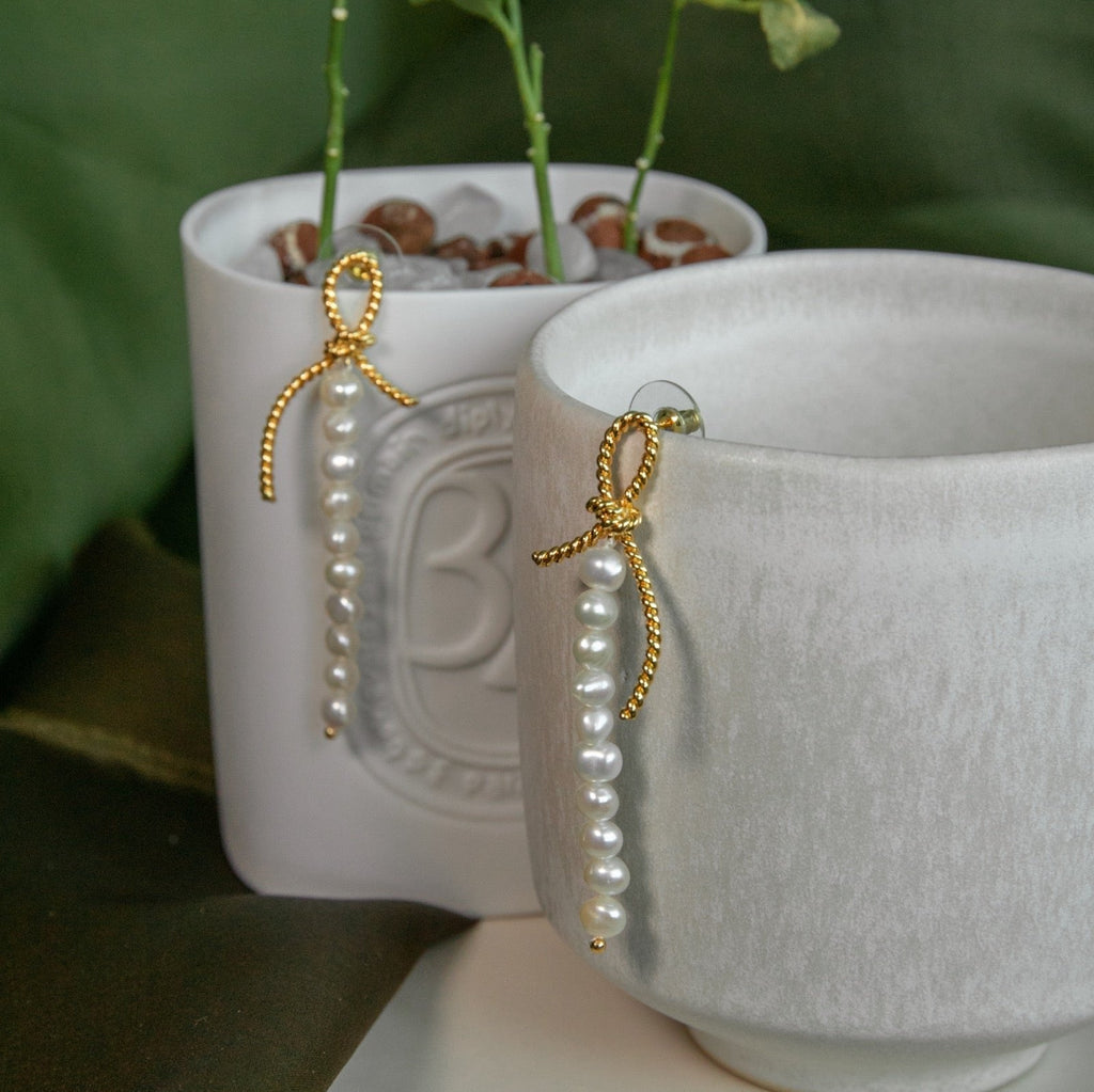 Helical Pearl Earring