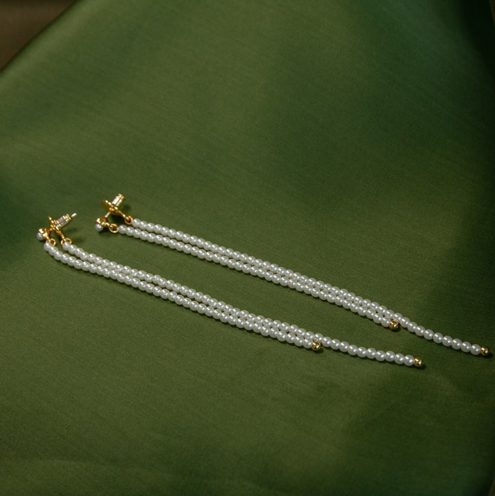 Long Pearl Earring