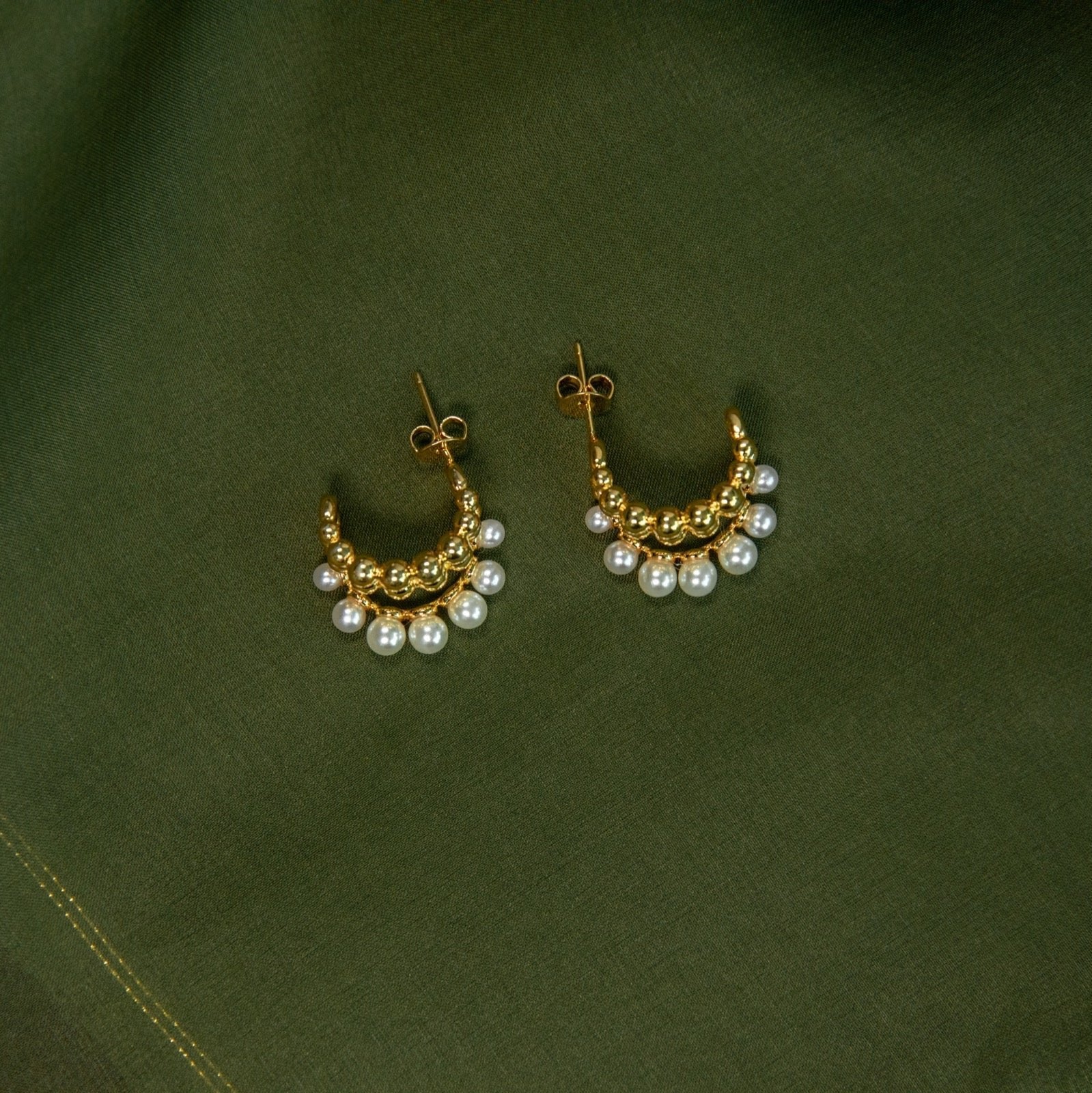 Pearl Beaded Hoop Earring