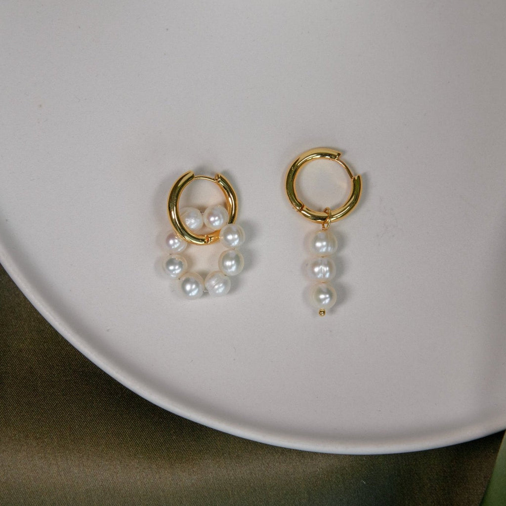 Asymmetry Pearl Earring