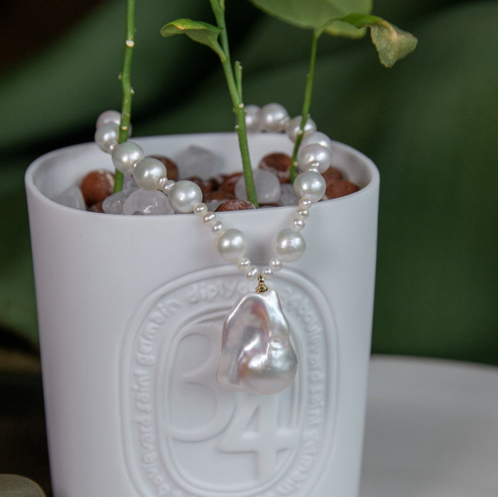 Baroque Pearl Pendent Necklace