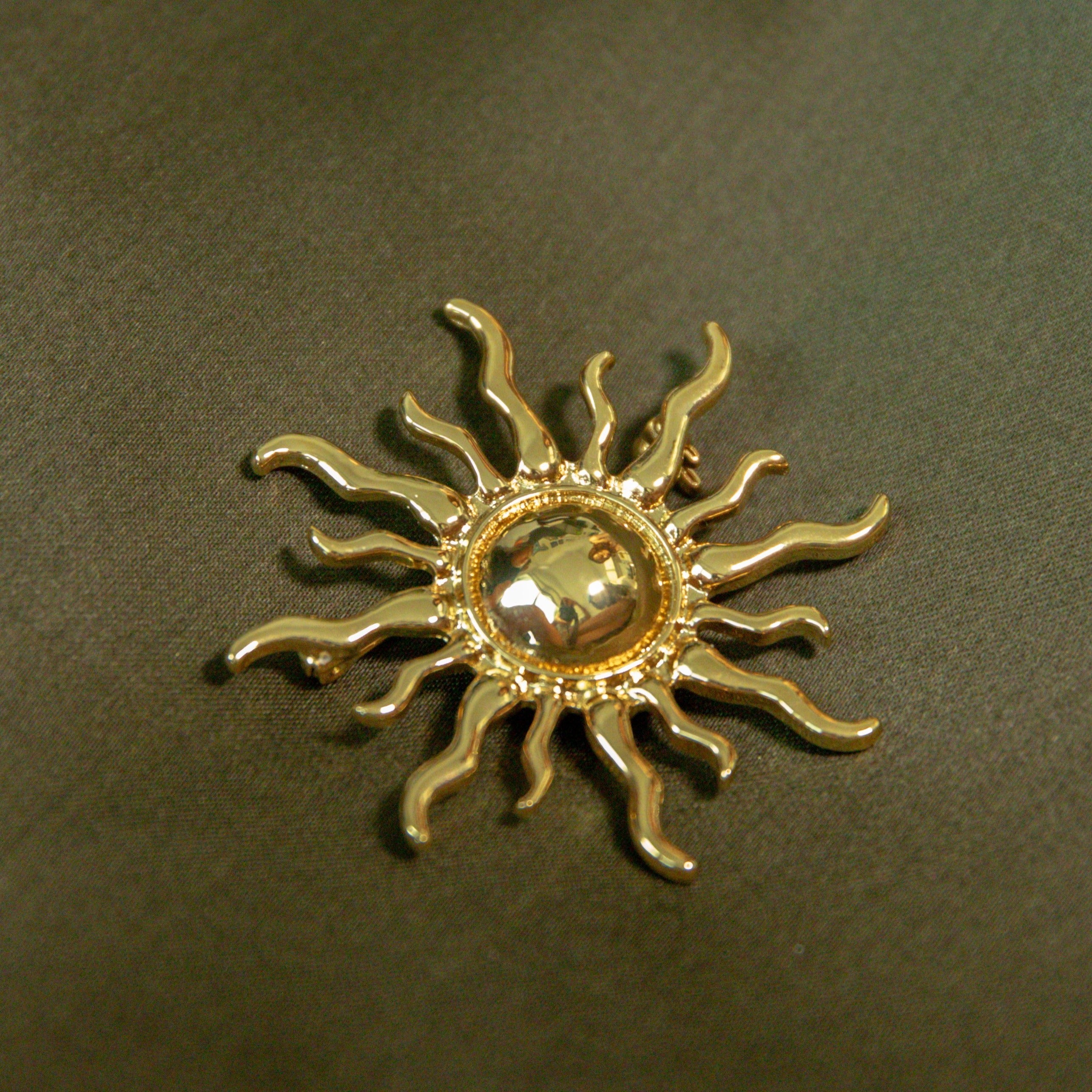 LE SOLEIL Brooch