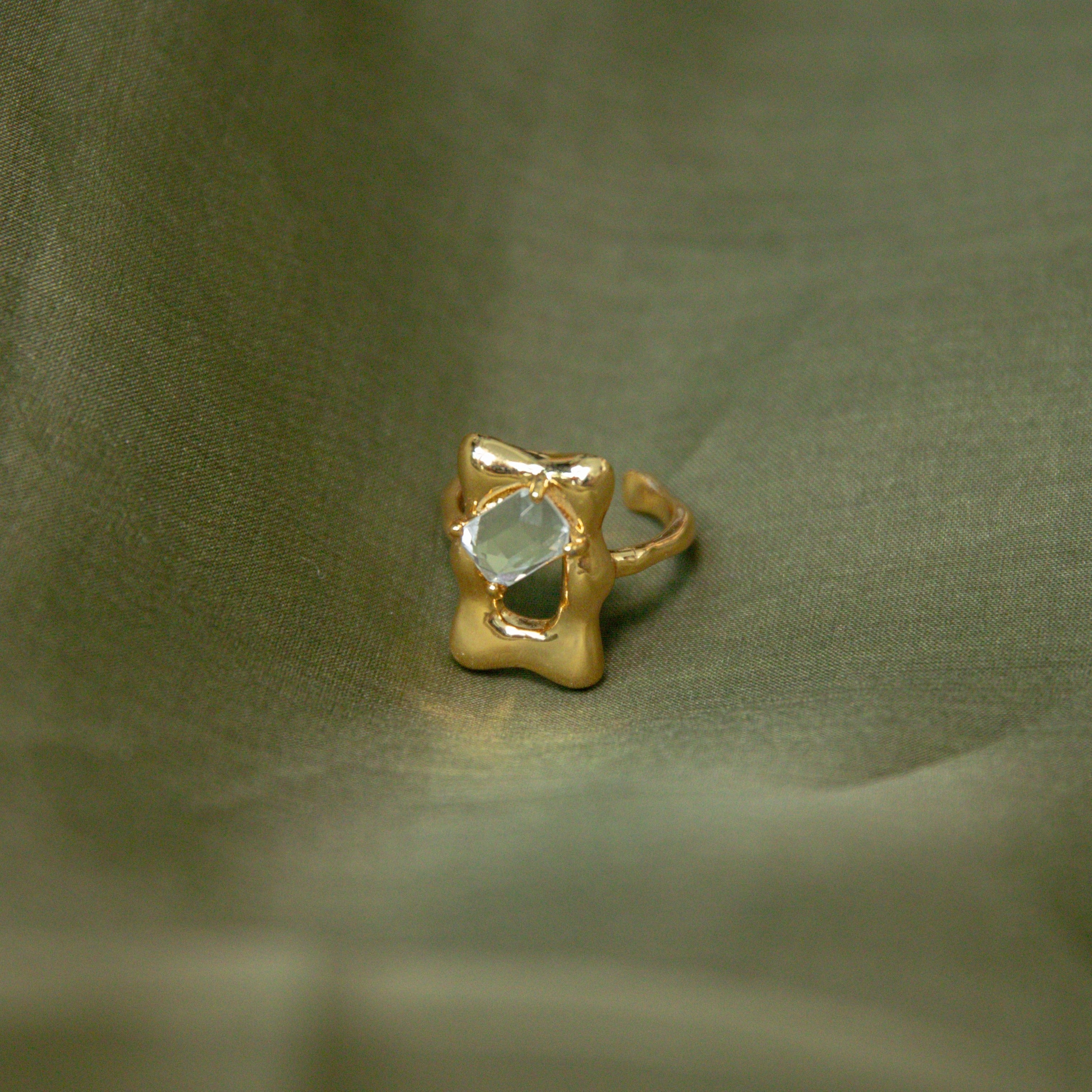 Antique Mirror Ring