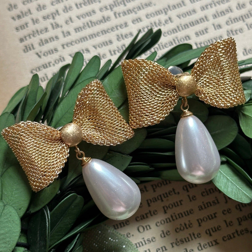 Faux Pearl Bow Earring