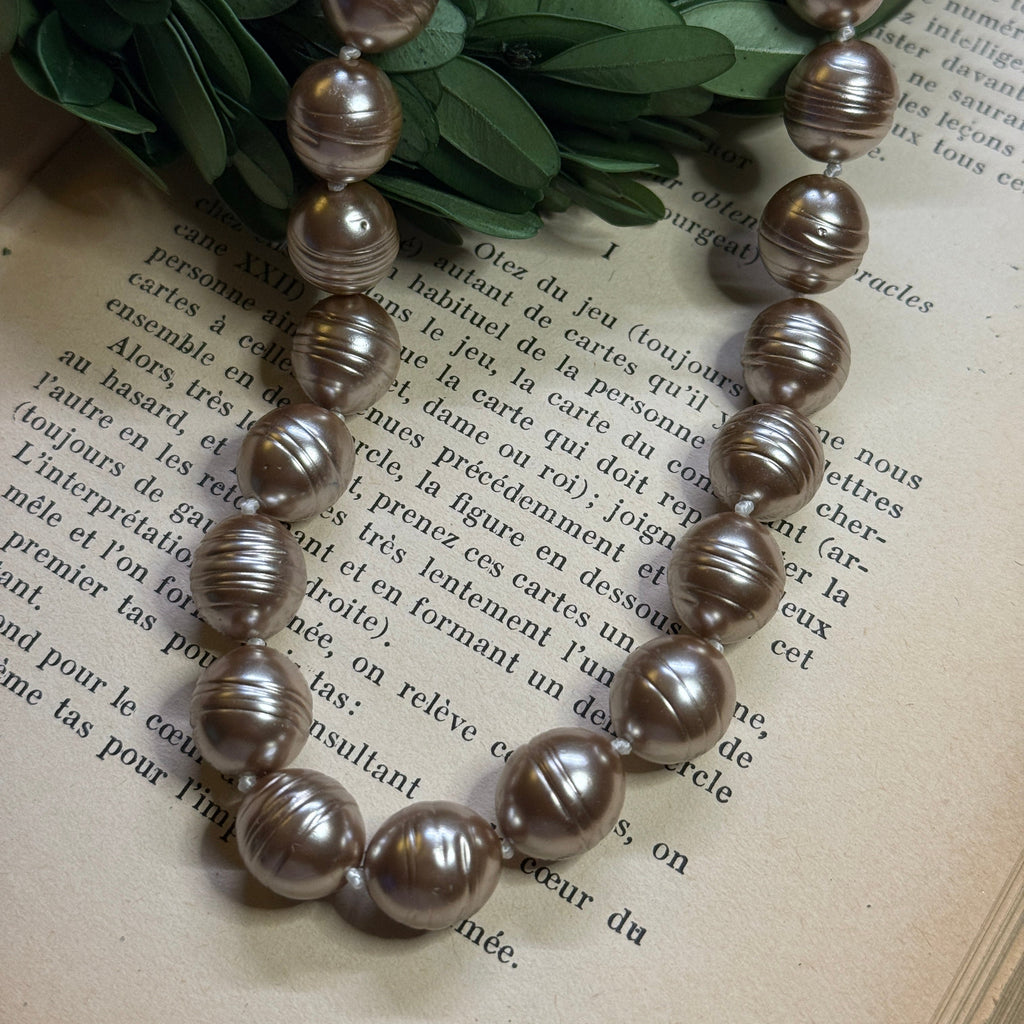 Vintage Style Glass Pearl Necklace