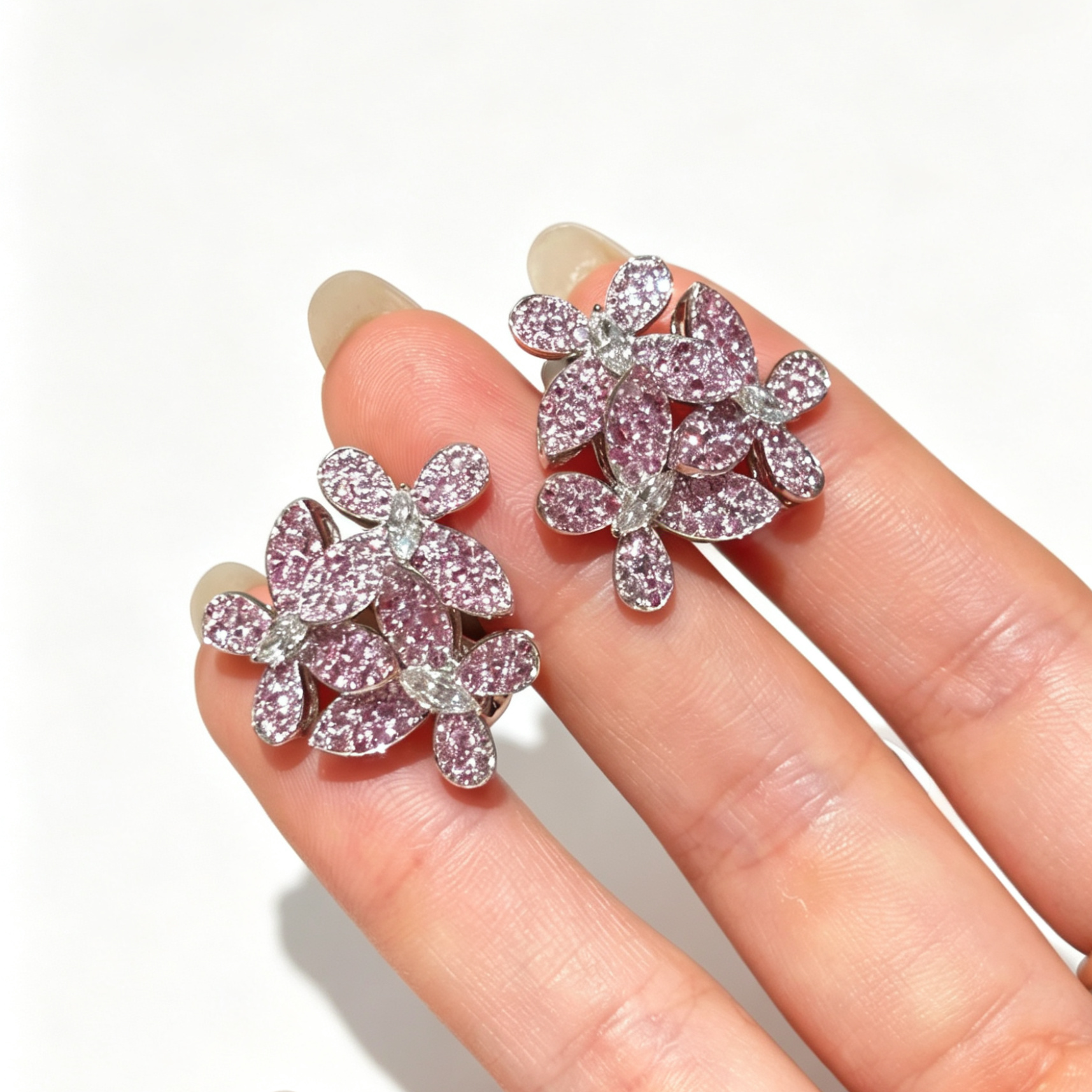Jardin Lumière Floral Diamond Stud Earrings
